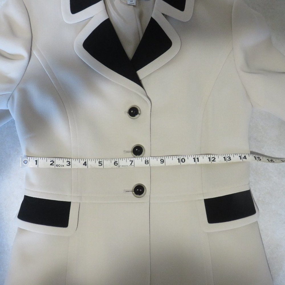 Tahari Woman's Pantsuit - Picture 10 of 16